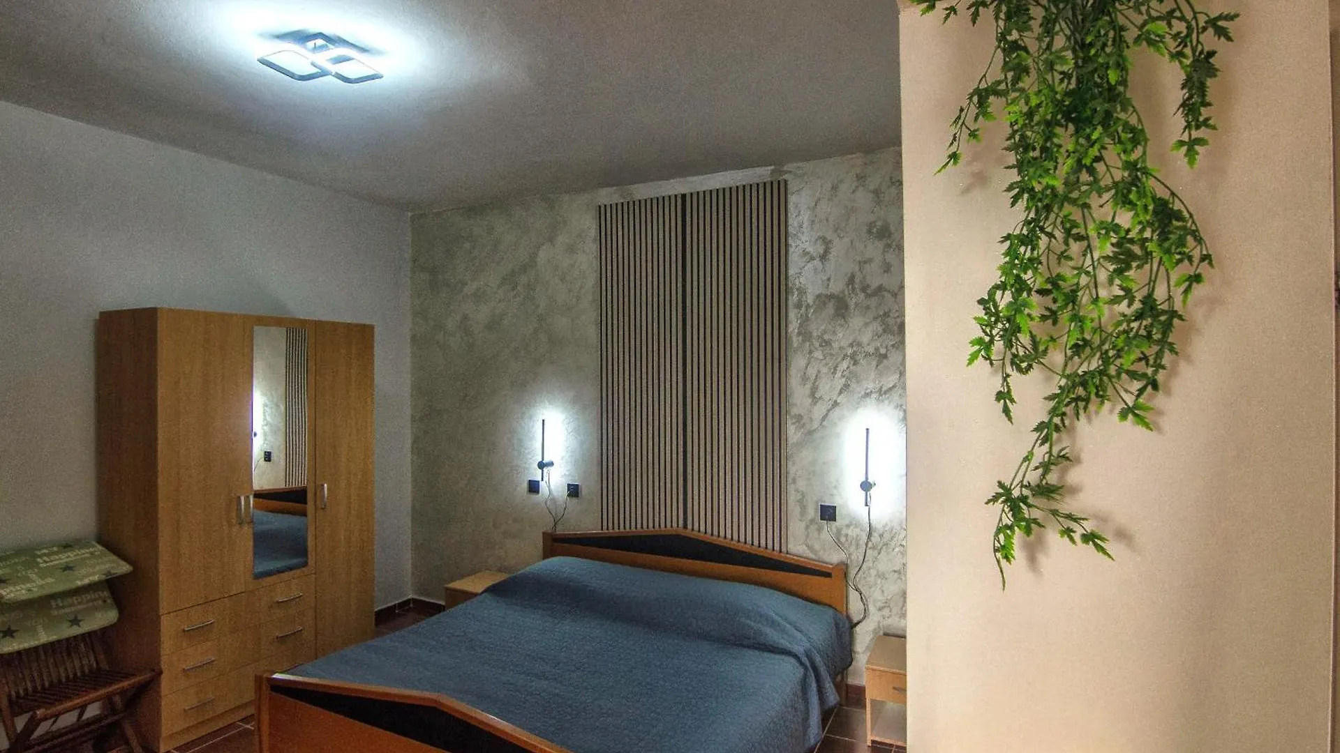 Paradinovic House With Apartments زامبراتيجا 3*,  كرواتيا