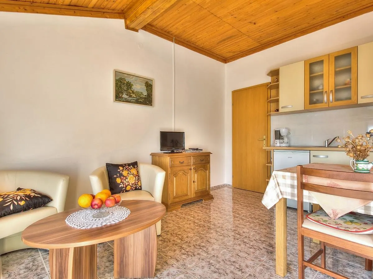 بيت ضيافة Paradinovic House With Apartments زامبراتيجا